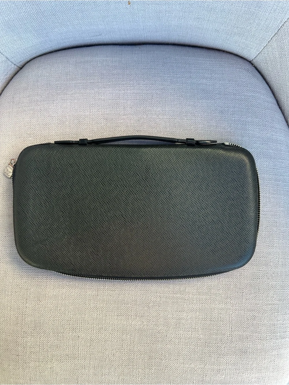 Louis Vuitton Taiga leather Atoll travel organizer in black